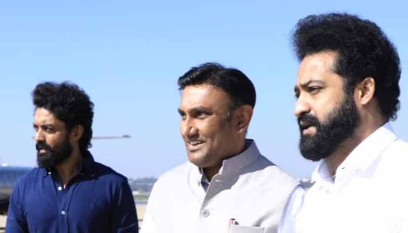 తారకరత్నను పరామర్శించిన  జూ.ఎన్టీఆర్, కళ్యాణ్ రామ్: ఆరోగ్య పరిస్థితిపై ఆరా