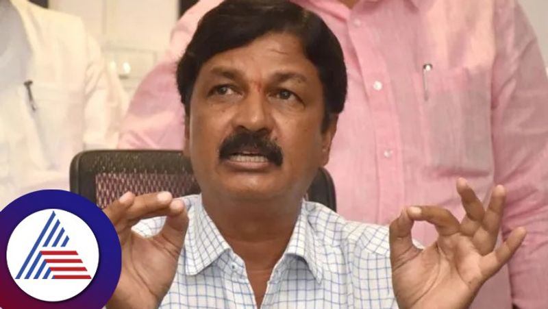 Mla Ramesh Jarkiholi Slams On DCM DK Shivakumar At Belagavi gvd