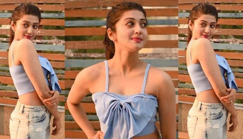 Actress Pranitha Subhash Latest photoshoot in trendy wear!