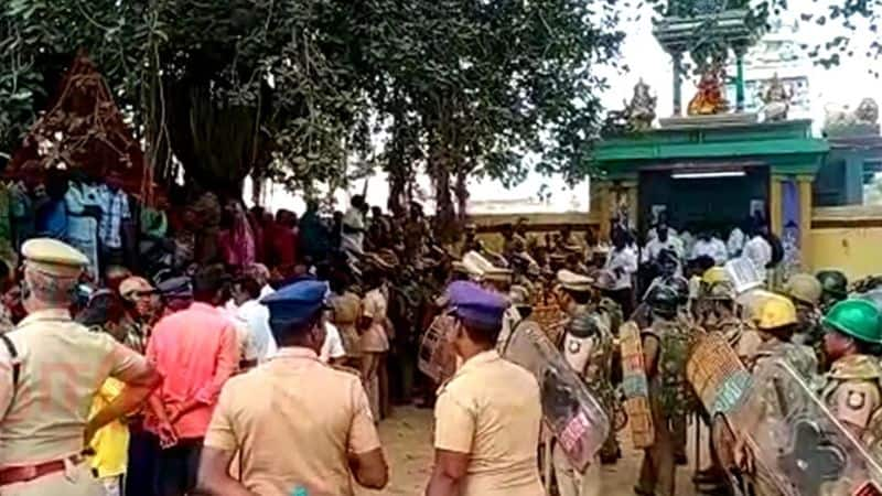 In Historic Move, Over 200 Dalits Defy 'Ban' To Enter Tamil Nadu Temple