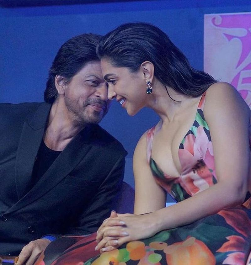 Deepika Padukone hugs Shah Rukh Khan's son AbRam in Pathaan shooting sgk