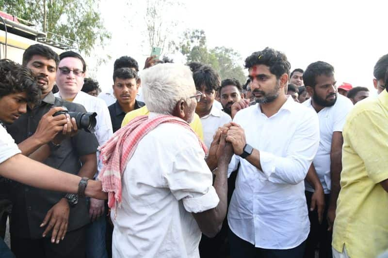 Yuvagalam padayatra:Telugudesam party general secretary Nara Lokesh  Completes  3,000 kilometers padayatra in tuni lns