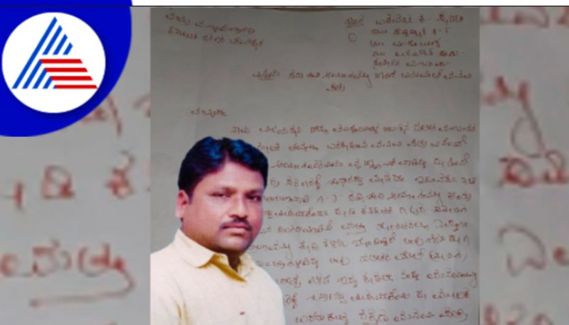 Basavaraja Pujari wrote a letter in blood to the CM demanding the implementation of the Sadashiva report at tangadagi rav