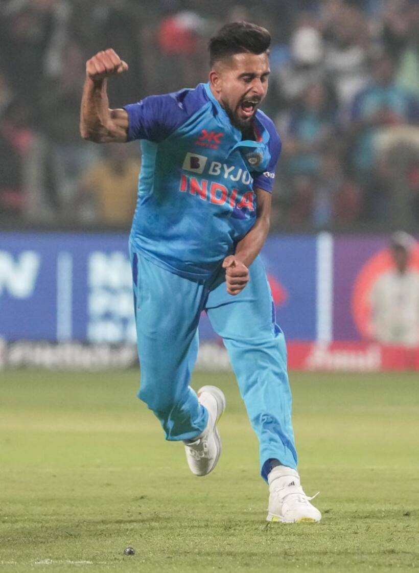IND vs NZ 2022-23, 3rd T20I: Malik returns to replace Chahal as India surprisingly opts to bat