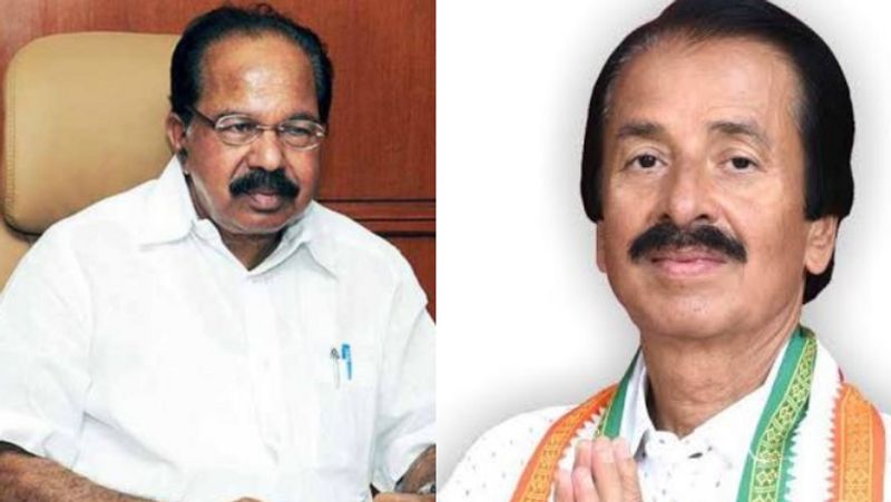 Veerappa Moily announces chamaraja ticket for Vasu Thakkar for Siddaramaiah faction sat