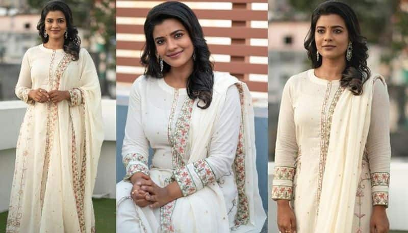 Aishwarya Rajesh beautiful look in traditional wear