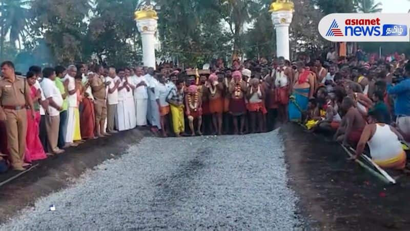 thousands of devotees participated maasaniamman theemidhi festival in coimbatore