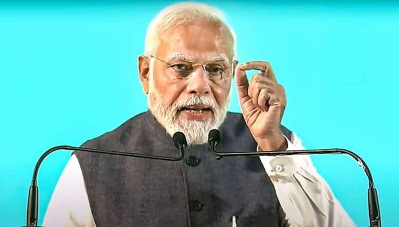 'India presently most opportune for investment,' PM Modi urges global investors to explore energy sector 