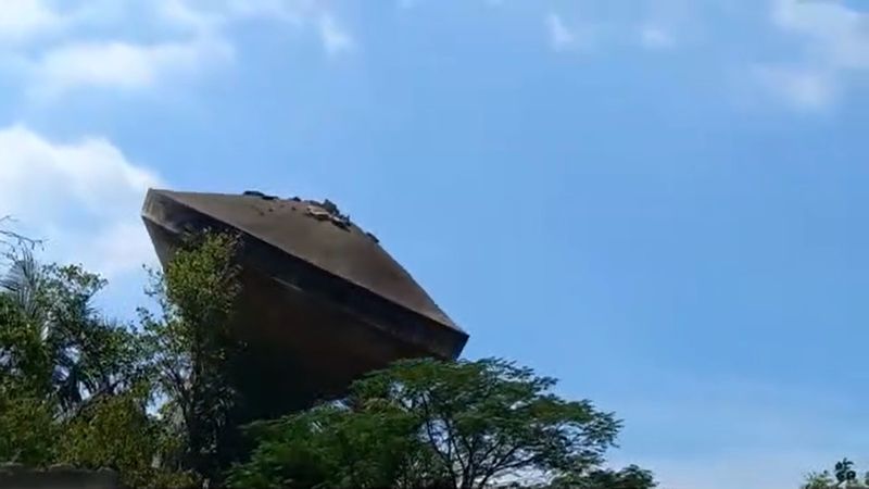 giant water tank demolished video viral in puducherry