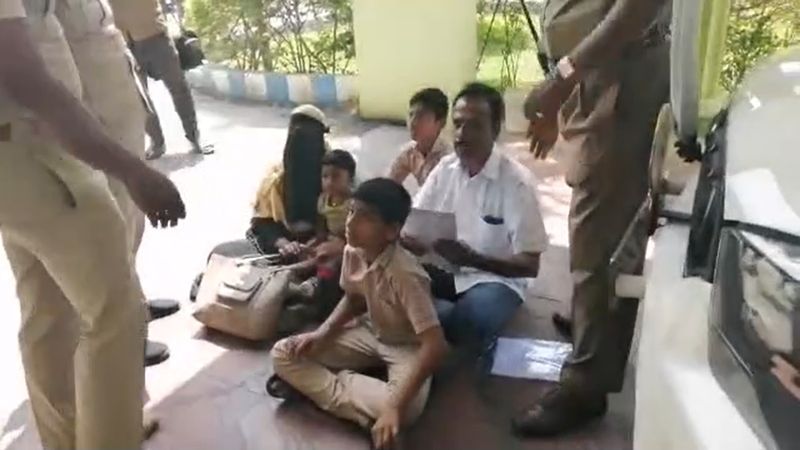 man protest with family members against collector office want to rescue his wife from saudi arabia