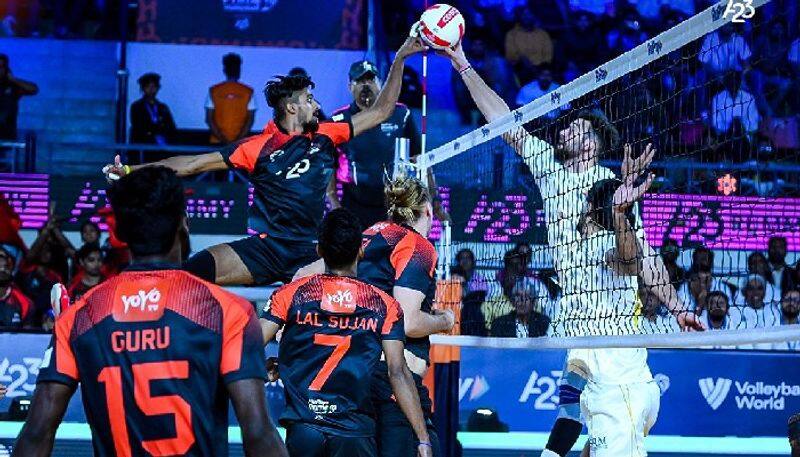 Prime Volleyball League Young Hyderabad Black Hawks stun Ahmedabad Defenders kvn