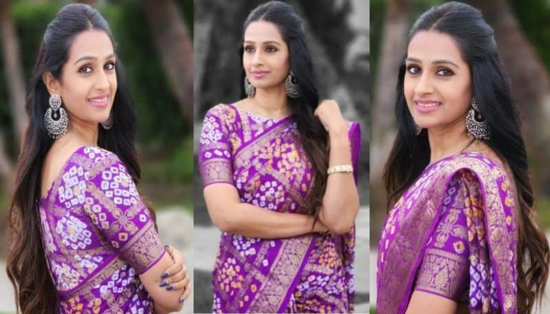 Telugu Actress Laya beautiful look in saree wear