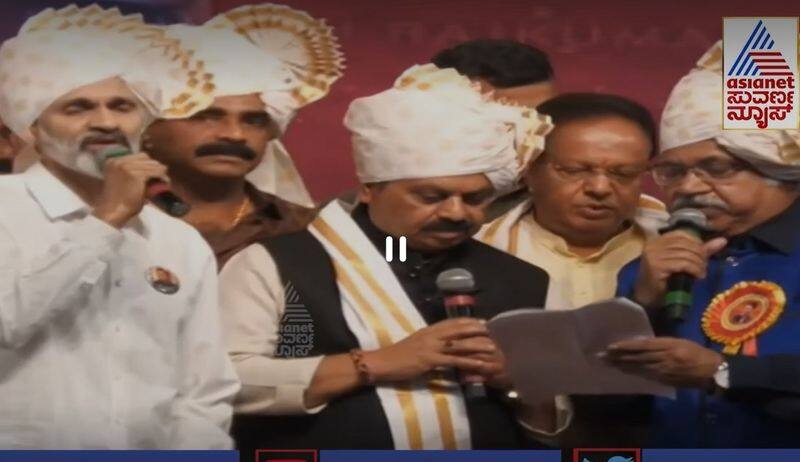 CM Basavaraj bommai sings bombe helutaite song in Puneeth Rajkumar event bengaluru ckm