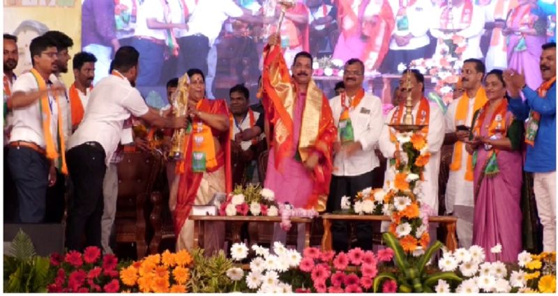 BJP Vijaya Sankalpa Abhiyan in Karwar, BJP state president Nalin kumar kateel lashes out at Congress, JDS akb