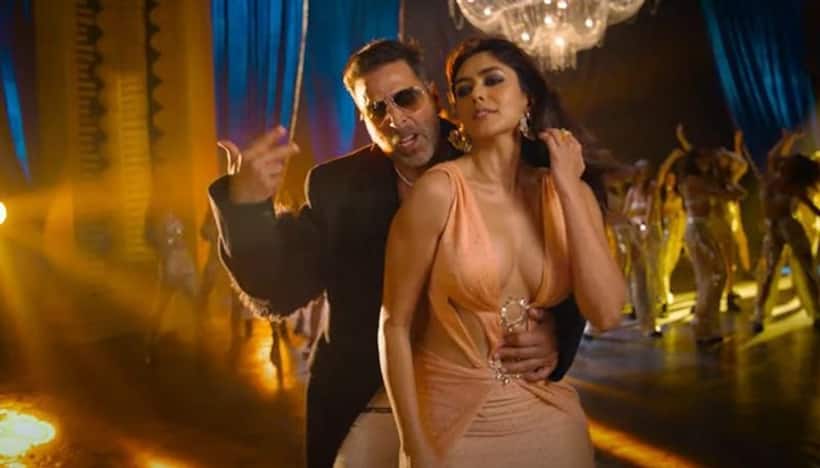 'Kudiye Ni Teri' song is out now; fans hail how Akshay Kumar, Mrunal Thakur's chemistry is 'on fire' mode