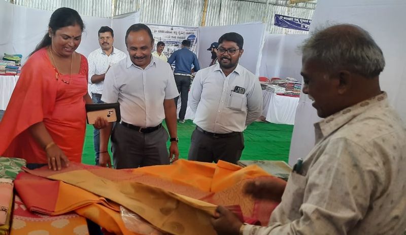 Conducted exhibition and sales fair of Kaveri Vastrasiri handloom products at Madikeri gvd