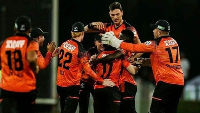 sunrisers eastern cape beat pretoria capitals in sa20 final and lifts trophy in very first season