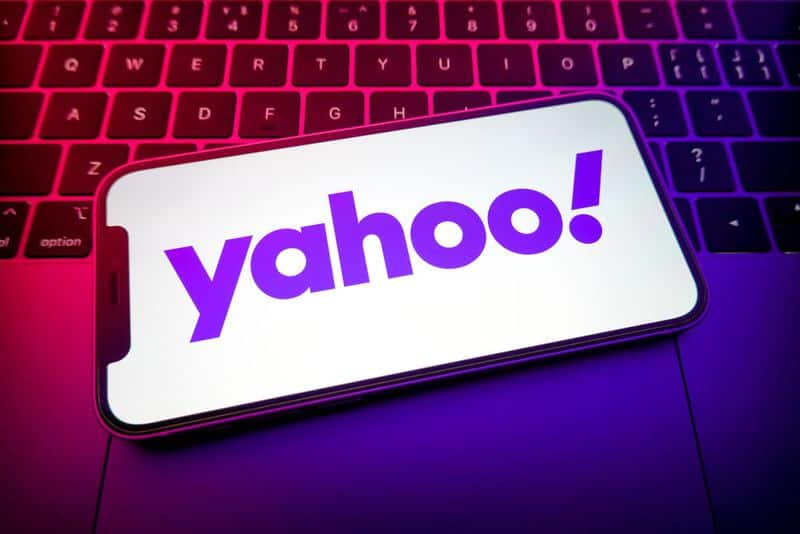 Yahoo to lay off 20 per cent of total workforce this week more employees to be sacked later this year gcw