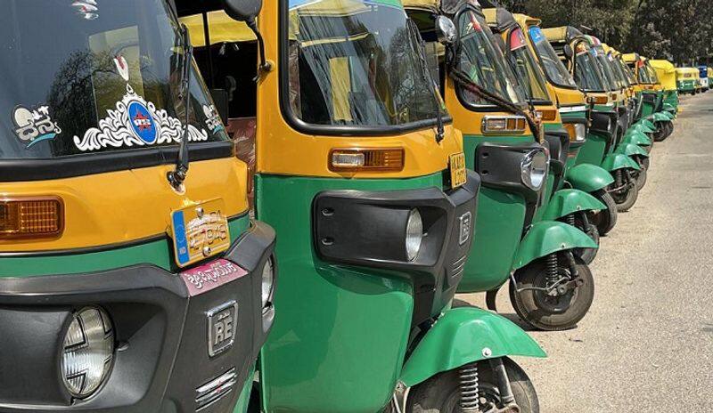 Demand for Autos in Mandya due to Inauguration of Bengaluru Mysuru Highway grg