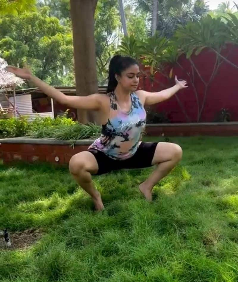 keerthi suresh doing animal flow yoga video goes viral 