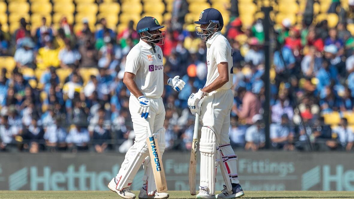 axar patel