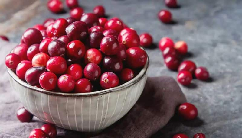 Amazing Benefits of Cranberry azn