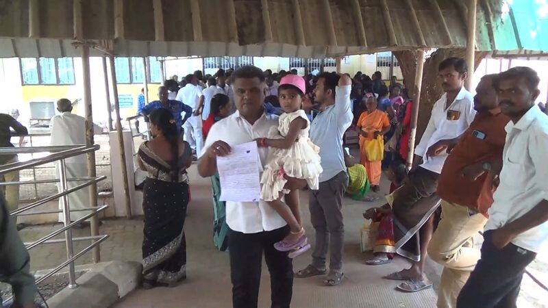 3 year old baby file petition to district collector about her school in tirunelveli