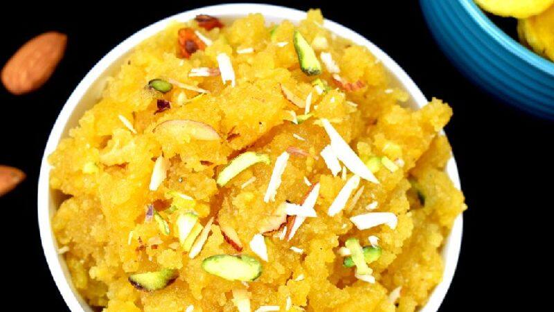  How to make Moong Dal Halwa in Tamil