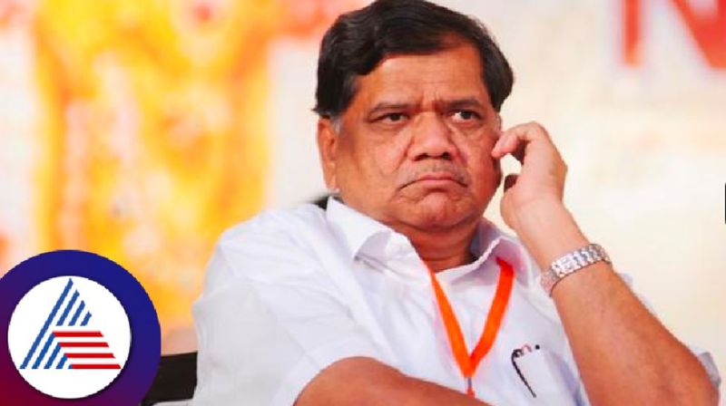 Karnataka Election Jagadish Shettar visit JP nadda house to discuss on BJP Ticket for hubli dharwad central constituency ckm