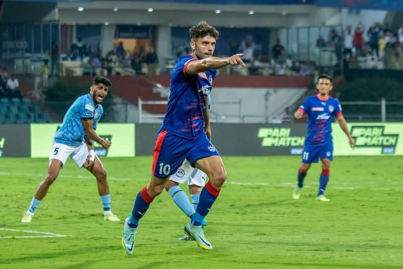 football Indian Super League 2022-23, BFC vs MCFC: Bengaluru FC continues charge; breaks Mumbai City historic 18-match unbeaten streak-ayh