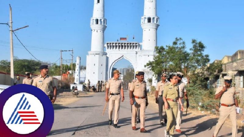 Police tight security around Aland Ladle Mashak Dargah at kalaburagi rav