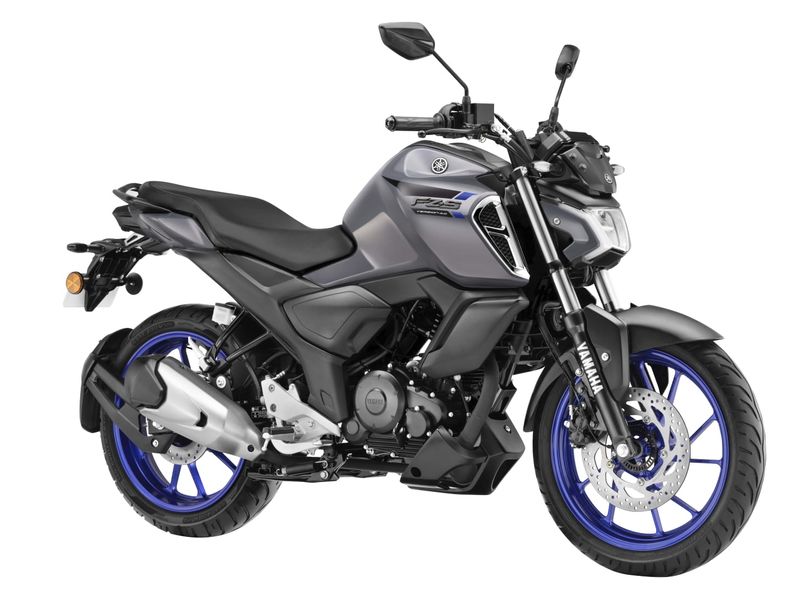 Yamaha India launch 4 FZS series bike with affordable price and class performance ckm