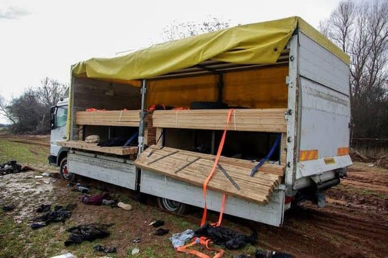 Bulgarian police find 18 Afghan migrants dead in abandoned truck