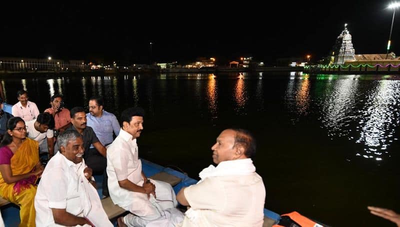 mk stalin visits thiruvarur kamalalaya pond