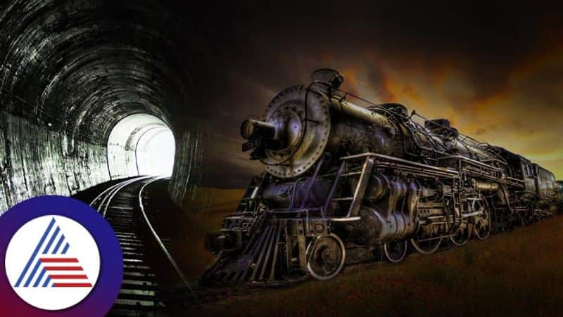 Zanetti ghost train which disappeared from canal without any clue 