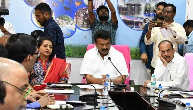 Telangana  Minister  Talassani Srinivas holds Yadav  holds  Review   GHMC  officilas 