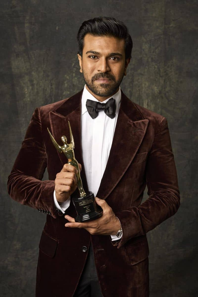 ramcharan entry after awarded oscar in hyderabad suh