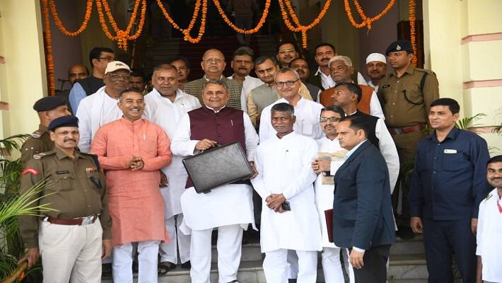 finance minister vijay chaudhary 