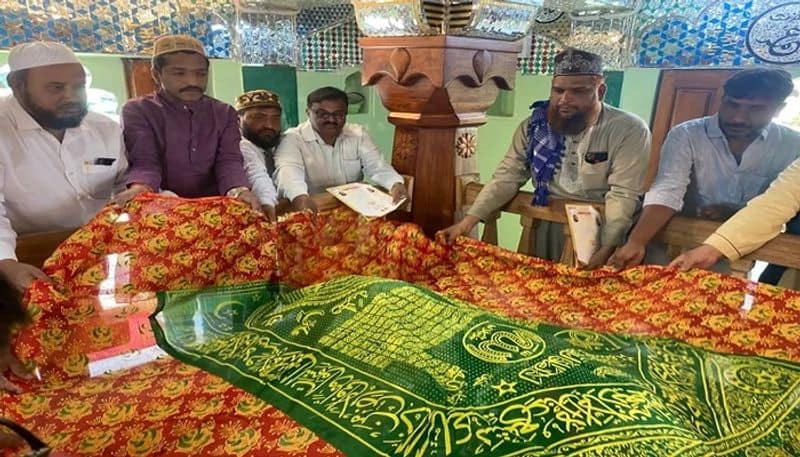 Raghu Achar and His Wife Visited Temple and Mosque in Chitradurga grg