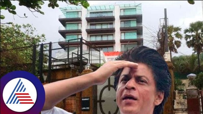 Two fans booked for trespassing Shah Rukh Khan Mumbai Mannat residence vcs 