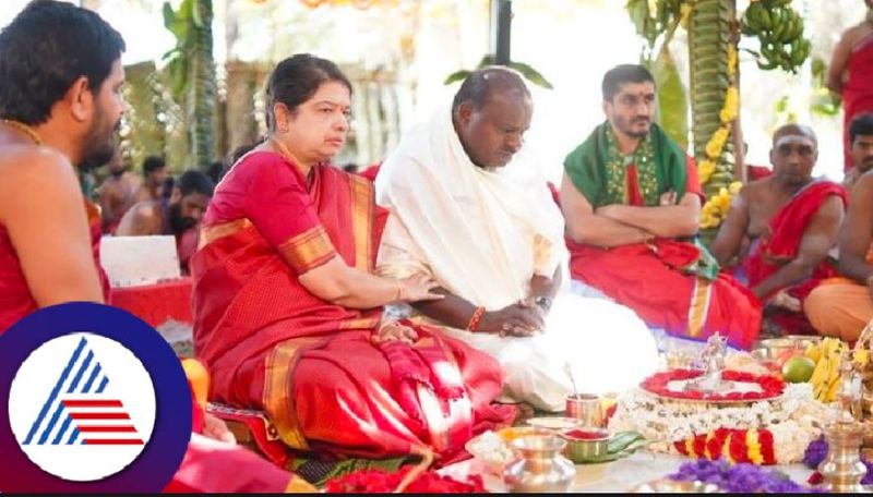 HDK family special pooja at farm house in kyataganahalli at Bidadi rav