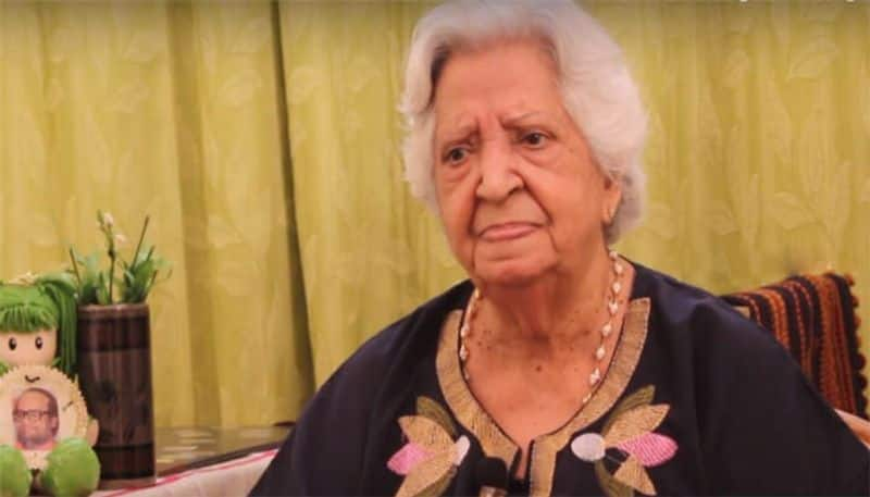 famous Writer Arudra Wife K Rama Lakshmi passed away