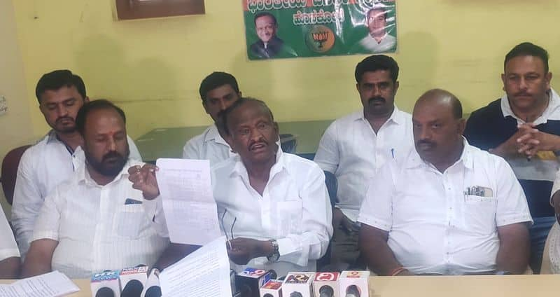 Minister MTB Nagaraj Slams On MLA Sharath Bachegowda At Hoskote gvd