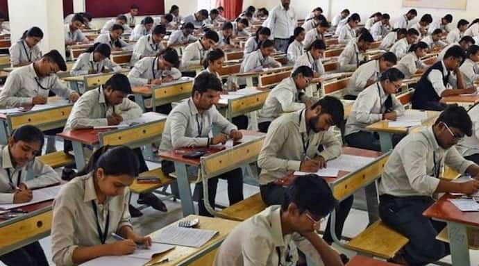 Maharashtra HSC 2023 Exam: Students to get six marks due to printing error in English exam