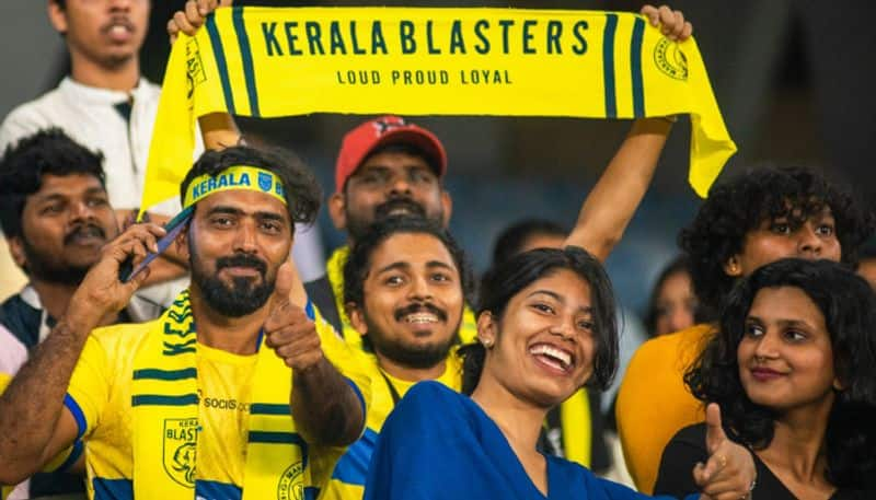 ISL 2022 23 Kerala Blasters FC thanks home fans in Kochi through exciting message jje