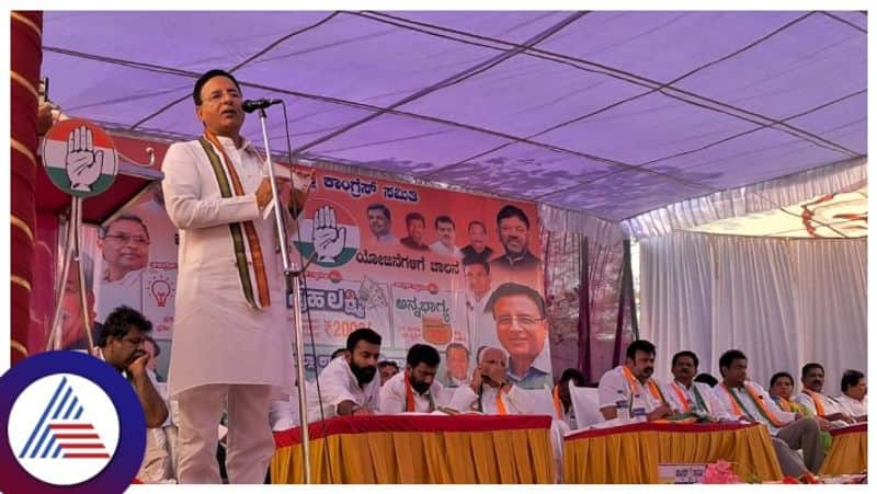 congress Randeep Surjewala visit Uttara kannada gow