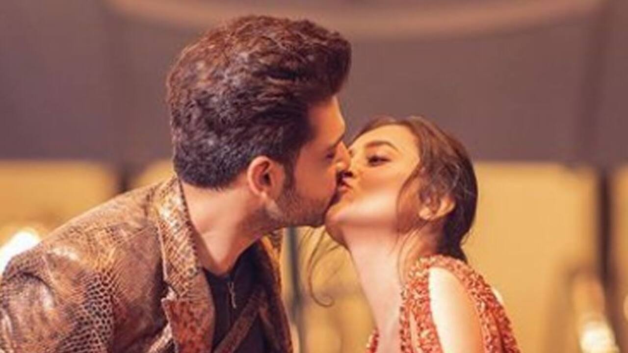 SHOCKING: Tejasswi Prakash, Karan Kundrra are breaking up? Here's what Naagin star has to say