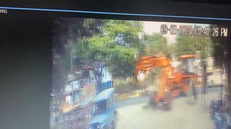 70 year old man killed by road accident in coimbatore cctv footage goes viral