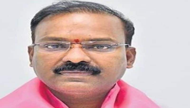  venkatesh netha borlakunta Resigns to Peddapalli MP Post lns