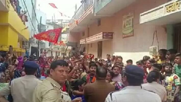 raipur news ,Uproar over video of burning of religious posters viral ,7 accused arrested 
